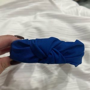 TOP-KNOT HEADBAND